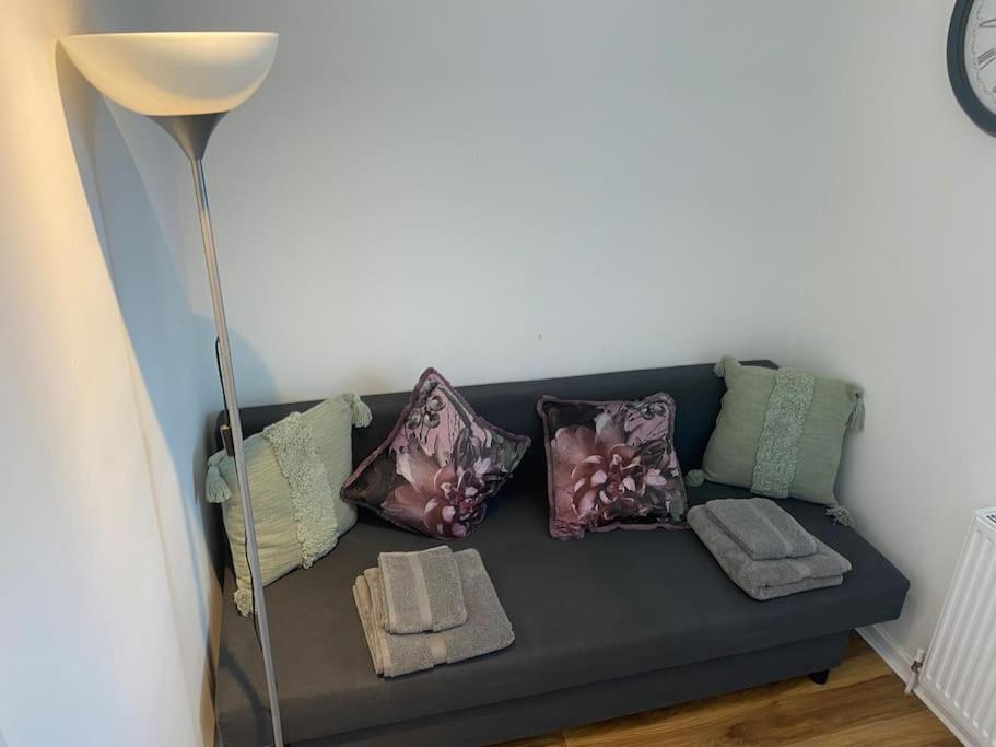 Perfectly Situated Luxury 2 Bedroom Apartment Glasgow Kültér fotó